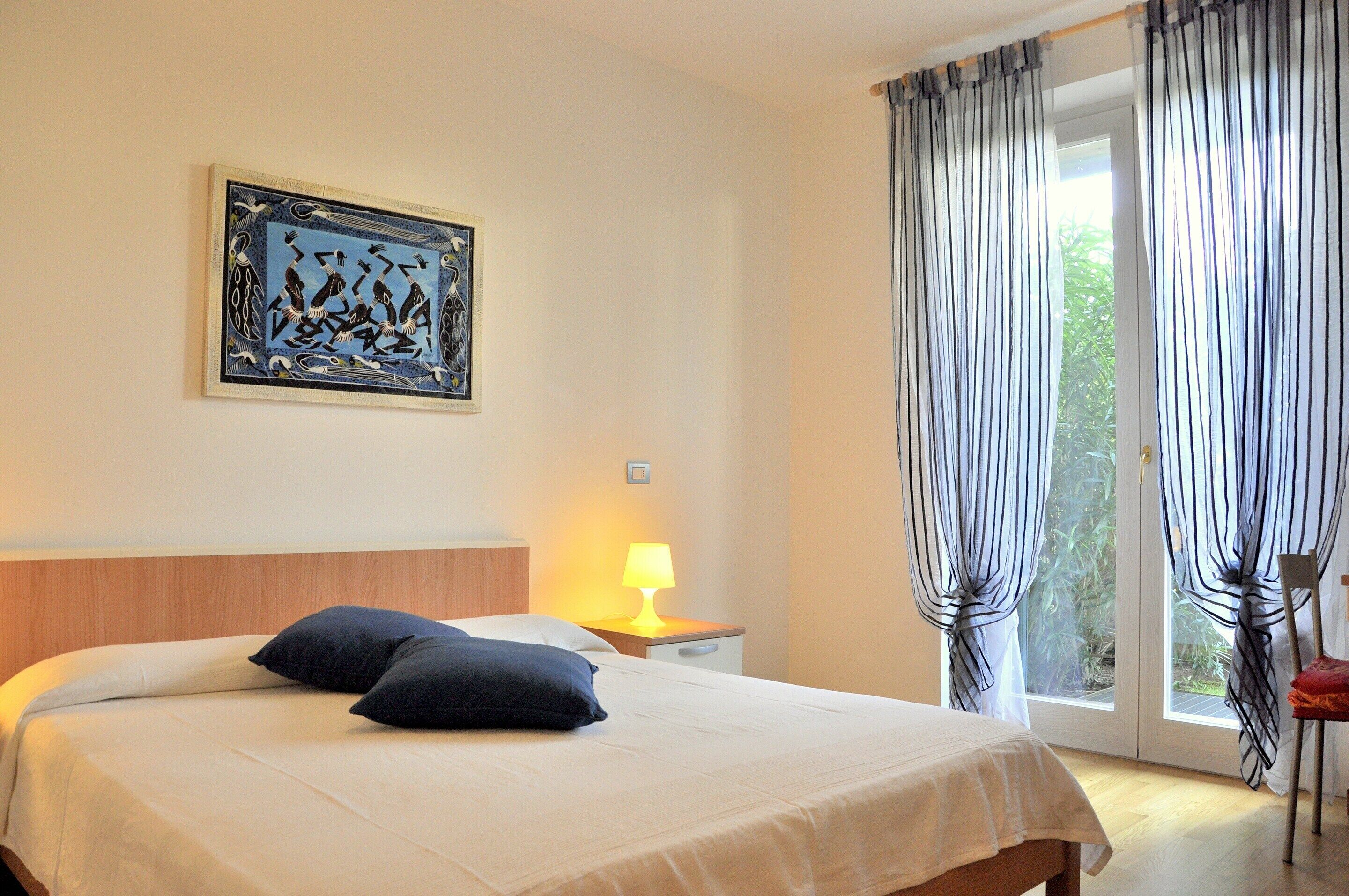 Deluxe House, 3 Bedrooms | 6 bedrooms, individually furnished, bed sheets