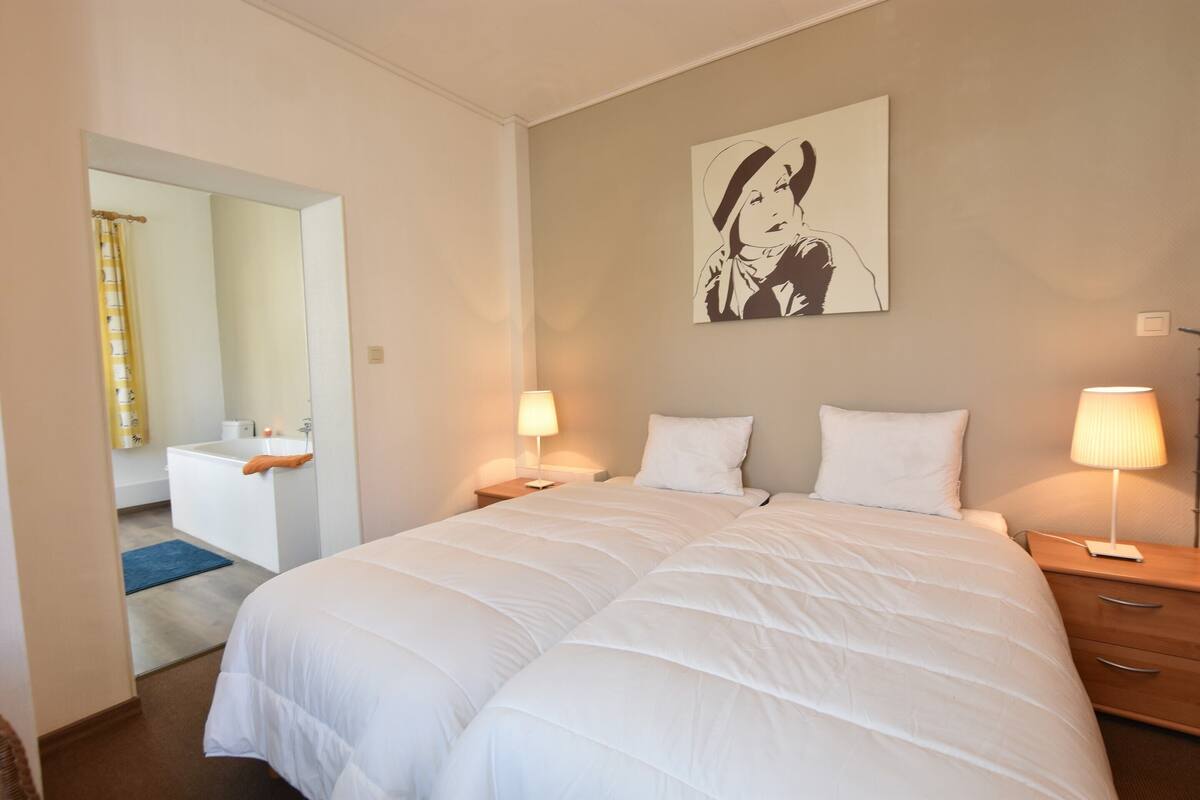 18 bedrooms, individually furnished