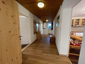 Comfort Apartment, 2 Bedrooms | Interior