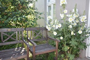 Comfort Bungalow, 1 Bedroom | Balcony - Modern Bungalow in Blowatz Near Sea (Blowatz)