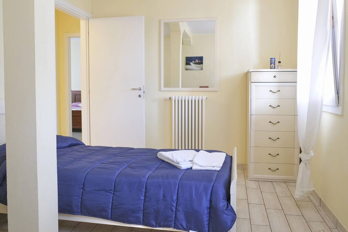 Classic Villa, 4 Bedrooms | 7 bedrooms, individually furnished, bed sheets