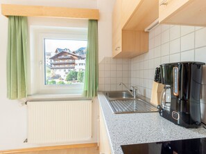 Appartamento Classic, 2 camere da letto | Cucina privata | Frigorifero, microonde, piano cottura, lavastoviglie