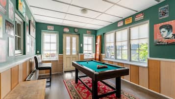 Casa clássico, 3 quartos | Sala de jogos