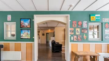 Classic House, Multiple Bedrooms | Living room