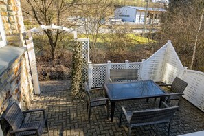 Balcony - Large Apartment in the Beautiful Sauerland With Garden, Patio and Sauna (Erndtebrück)