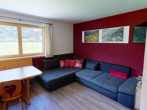 Living room - Idyllic Apartment in Stumm With Panoramic View (Stumm)