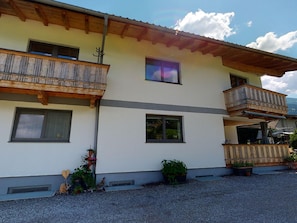 Classic House, 5 Bedrooms | Exterior - Idyllic Apartment in Stumm With Panoramic View (Stumm)