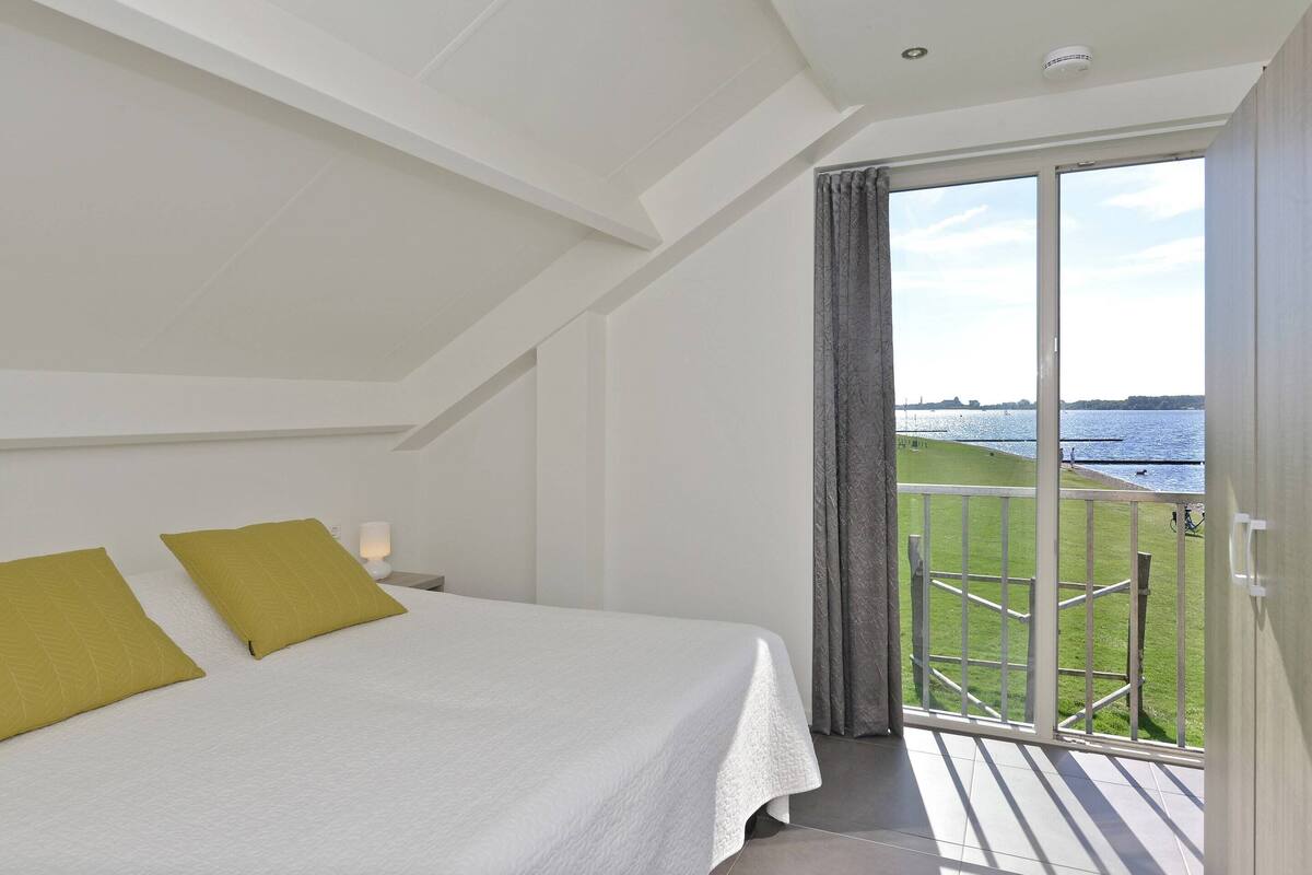 3 chambres, ameublement personnalisé, draps fournis