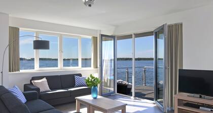 Waterfront Penthouse With Roof Terrace and Private Jetty