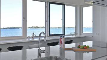 Classic Apartment, 3 Bedrooms | Private kitchen | Fridge, microwave, dishwasher, coffee/tea maker