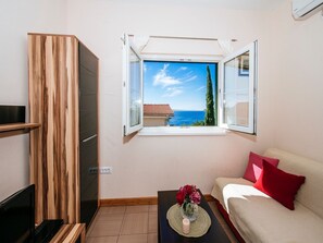 Living room - Modern Apartment in Starigrad Paklenica With Barbecue (Starigrad)