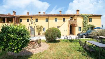 Comfort House, 3 Bedrooms | Exterior