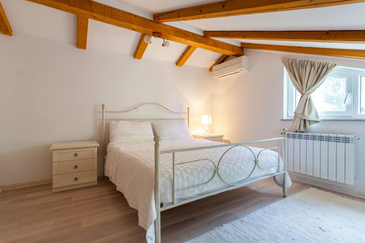 Classic-lejlighed - 3 soveværelser | 4 soveværelser, individuel indretning, sengetøj