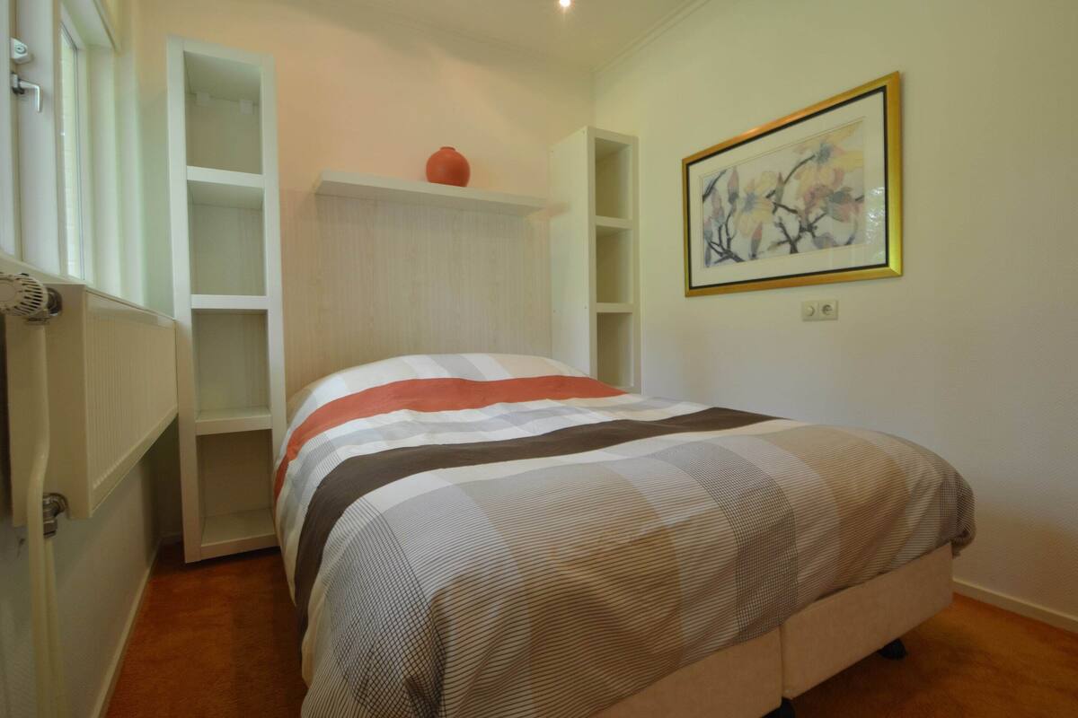 Casa clássico, 2 quartos | 5 quartos, individualmente mobiliados, roupa de cama