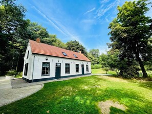 Classic House, 4 Bedrooms | Exterior