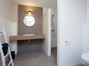 Hus Comfort - flera sovrum | Badrum | Badkar