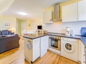 Hus Classic - 6 sovrum | Eget kök | Kylskåp, mikrovågsugn, ugn och diskmaskin