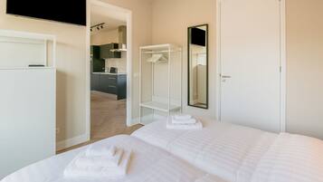 3 bedrooms, individually furnished, bed sheets