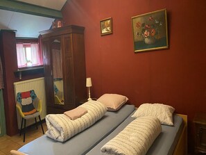 Comfort Σπίτι, 2 Υπνοδωμάτια | 5 υπνοδωμάτια, μοναδική επίπλωση, κλινοσκεπάσματα 