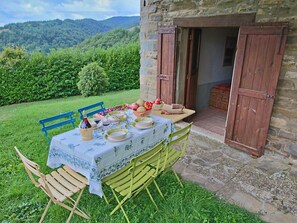 Balcony - Spacious Farmhouse in Apecchio With Pool (Apecchio)
