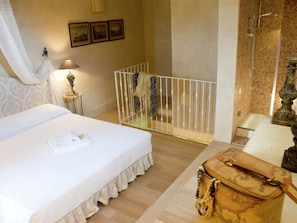 Classic House, 4 Bedrooms | 9 bedrooms, individually furnished, bed sheets - Resort With Pool, Wellness Area and air Conditioning (Grosseto)