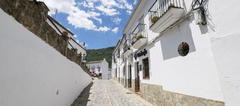 Casa Paula - Apartment In Benamahoma