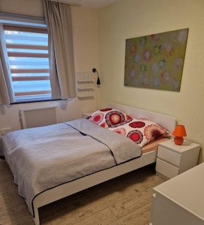 4 bedrooms, individually furnished