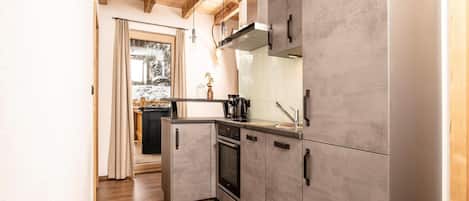 Classic Apartment, 3 Bedrooms | Private kitchen | Fridge, microwave, oven, dishwasher