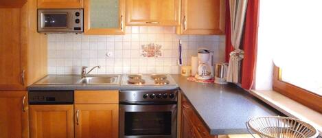 Apartemen Klasik, 3 kamar tidur | Dapur pribadi | Lemari es, microwave, oven, dan mesin pencuci piring