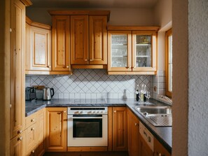 经典公寓, 3 间卧室 | 私人厨房 | 冰箱、微波炉、烤箱、洗碗机