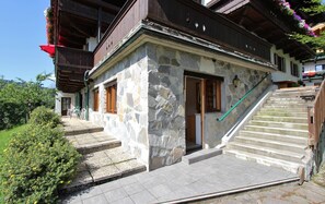 Balcony - Large Apartment in Maria Alm With Terrace (Maria Alm am Steinernen Meer)