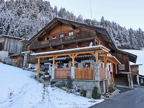 Exterior - Spacious Holiday Home Near Ski Area in Kaltenbach (Kaltenbach)