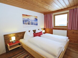 7 개의 침실, 침대 시트