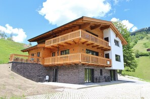 Comfort Chalet, Multiple Bedrooms | Exterior