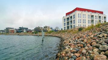 Apartemen Klasik, 3 kamar tidur | Pemandangan perairan