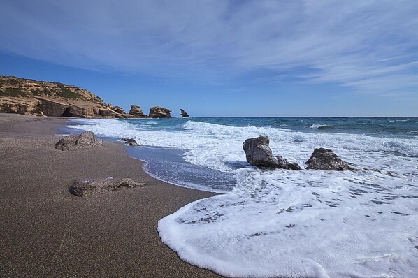 منزل مريح - غرفتا نوم | إطلالة على المياه