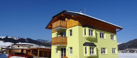 Classic Apartment, 2 Bedrooms | Exterior