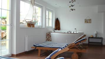 Classic House, 4 Bedrooms | Spa treatment