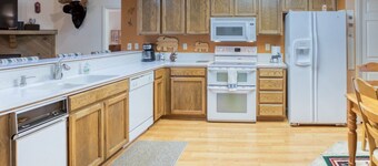 Moose in the Pines Condo