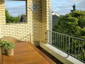 Classic Apartment, 1 Bedroom | Balcony - Modern Apartment in Noordwijk Near the Sea (Noordwijk)
