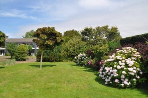 Comfort Apartment, 2 Bedrooms | Garden