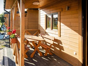 Comfort House, 3 Bedrooms | Balcony - Chic Holiday Homes for up to 6 People in Ustka (Ustka)