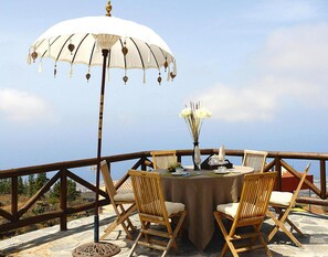 Comfort House, 3 Bedrooms | Balcony
