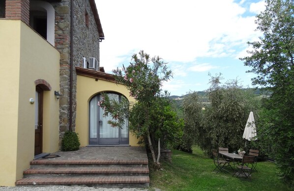 Classic House, 3 Bedrooms | Exterior - Holiday Home Cerbaiola, Lamporecchio (Lamporecchio)