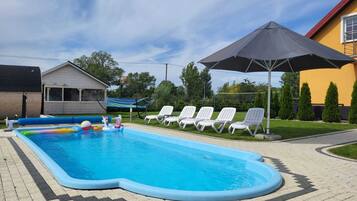 Comfort Apartment, 5 Bedrooms | Pool | Outdoor pool, a heated pool