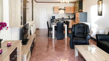 Classic House, 3 Bedrooms | Living room | DVD player