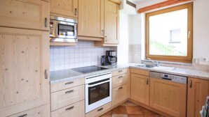 Unclassified image, 5 of 25, button - Holiday Flat Barlerhof Xxl, Konigsleiten (Wald im Pinzgau)