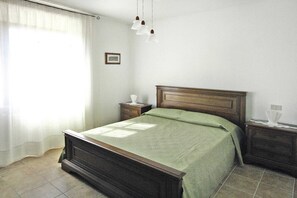 3 bedrooms, individually furnished, bed sheets