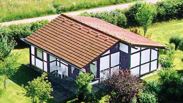 Nhà tiện nghi đơn giản, 2 phòng ngủ | Ngoại thất