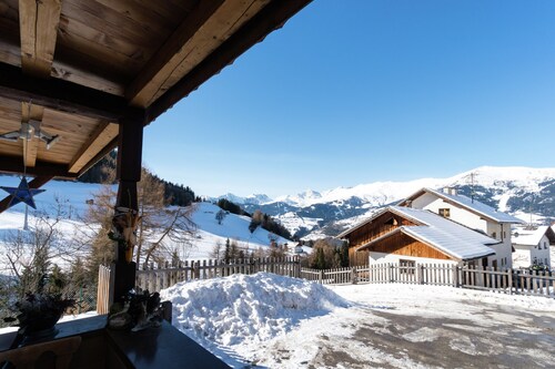 Spacious Apartment in Fendels Amidst Mountains